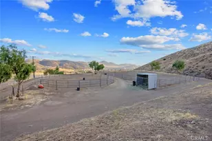 6931 Sierra, Agua Dulce, CA 91390 - Photo 70