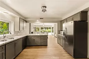 15701 Royal Ridge, Sherman Oaks, CA 91403 - Photo 14