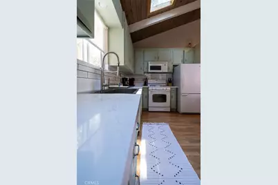 29054 Alder Ter, Cedar Glen, CA 92321 - Photo 12