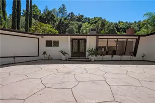 3267 Laurel Canyon Blvd, Studio City, CA 91604 - Photo 8