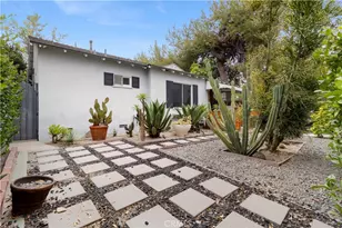 11105 Califa, North Hollywood, CA 91601 - Photo 10