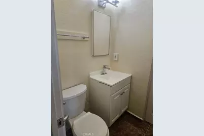 13084 Vaughn, San Fernando, CA 91340 - Photo 26