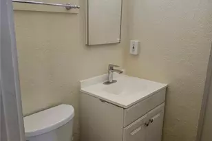 13084 Vaughn, San Fernando, CA 91340 - Photo 26
