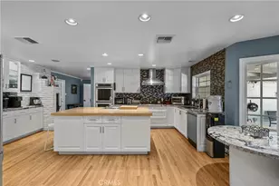 23352 Ostronic, Woodland Hills, CA 91367 - Photo 18