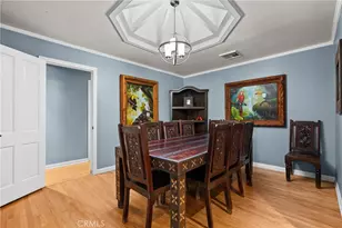 23352 Ostronic, Woodland Hills, CA 91367 - Photo 4