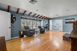 23352 Ostronic, Woodland Hills, CA 91367 - Photo 10