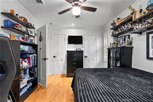 23352 Ostronic, Woodland Hills, CA 91367 - Photo 6