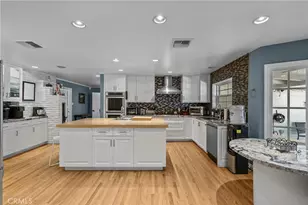 23352 Ostronic, Woodland Hills, CA 91367 - Photo 20