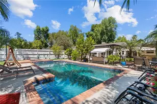 23352 Ostronic, Woodland Hills, CA 91367 - Photo 50