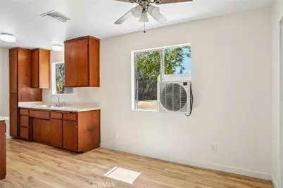 11618 Rosewood Avenue, Morongo Valley, CA 92256 - Photo 32