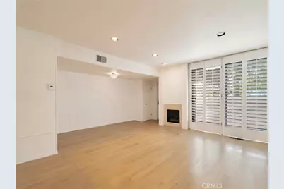 6244 Shoup Avenue, Woodland Hills, CA 91367 - Photo 8