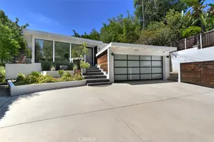 3901 1/2 Ventura Canyon Ave, Sherman Oaks, CA 91423 - Photo 1
