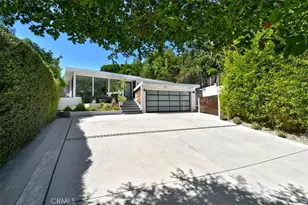 3901 1/2 Ventura Canyon Ave, Sherman Oaks, CA 91423 - Photo 4