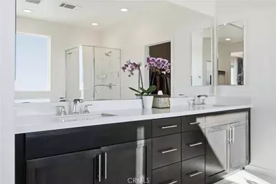 28629 Plume, Saugus, CA 91350 - Photo 48