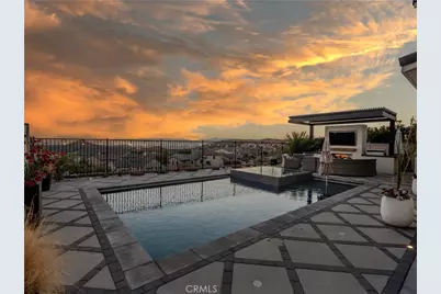 28629 Plume, Saugus, CA 91350 - Photo 2