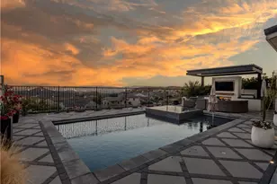 28629 Plume, Saugus, CA 91350 - Photo 2