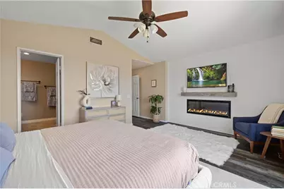 28345 Nicholas, Saugus, CA 91350 - Photo 32