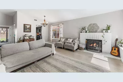 44629 Pinon Springs, Lancaster, CA 93535 - Photo 8
