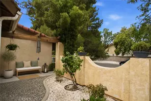 43836 Emile Zola St, Lancaster, CA 93535 - Photo 2