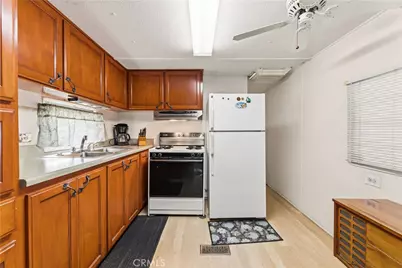 10711 Sherman Grove Avenue #9, Sunland, CA 91040 - Photo 6