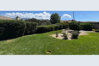 41123 Round Hill Court, Cherry Valley, CA 92223 - Photo 4