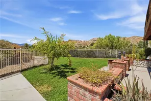 30432 Sunrose, Canyon Country, CA 91387 - Photo 48