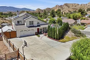 30432 Sunrose, Canyon Country, CA 91387 - Photo 8
