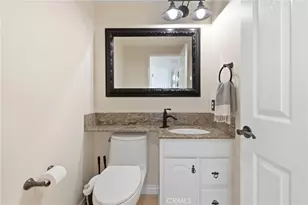 30432 Sunrose, Canyon Country, CA 91387 - Photo 24