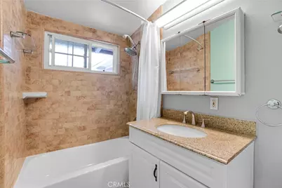 20510 Hamlin St, Winnetka, CA 91306 - Photo 18