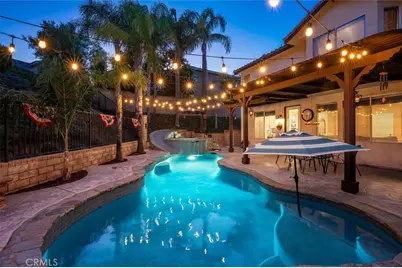 29053 Raintree Lane, Saugus, CA 91390 - Photo 16