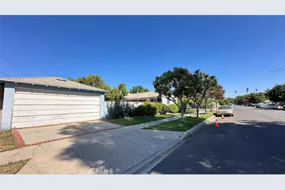 19400 Scroll, Reseda, CA 91335 - Photo 18