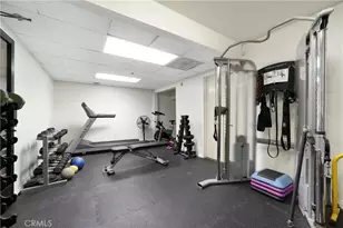 5143 Bakman, North Hollywood, CA 91601 - Photo 10