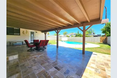 10014 Gaviota, Granada Hills, CA 91343 - Photo 4
