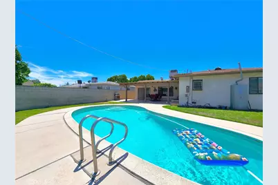 10014 Gaviota, Granada Hills, CA 91343 - Photo 1