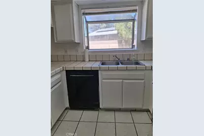 1012 Chagal, Lancaster, CA 93535 - Photo 8