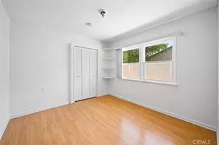 20957 Community St, Canoga Park, CA 91304 - Photo 16