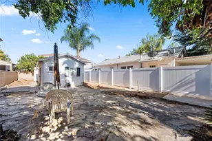 20957 Community St, Canoga Park, CA 91304 - Photo 34