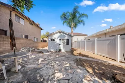 20957 Community Street, Canoga Park, CA 91304 - Photo 36
