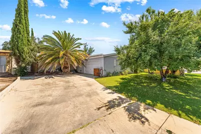 814 W Avenue H7, Lancaster, CA 93534 - Photo 2