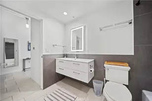 939 S Broadway, Los Angeles, CA 90015 - Photo 18