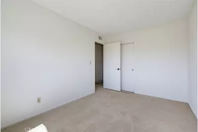 27245 Via Marcia, Saugus, CA 91350 - Photo 24