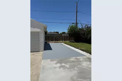 2213 N Valley Street, Burbank, CA 91505 - Photo 28