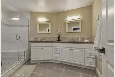 3675 Ventura Canyon, Sherman Oaks, CA 91423 - Photo 38