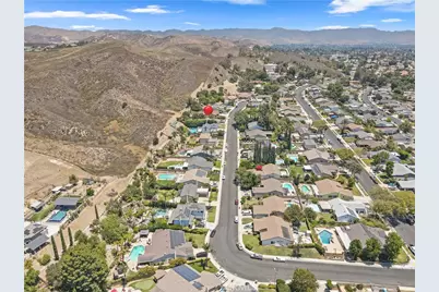 2057 Woodglen Street, Simi Valley, CA 93065 - Photo 10