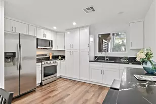 2057 Woodglen St, Simi Valley, CA 93065 - Photo 60
