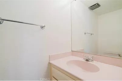 11266 Key West Avenue #5, Porter Ranch, CA 91326 - Photo 6