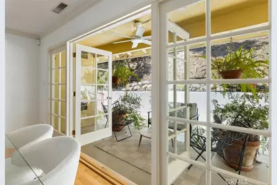 10527 Colebrook Street, Shadow Hills, CA 91040 - Photo 10