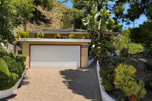 10527 Colebrook St, Shadow Hills, CA 91040 - Photo 1