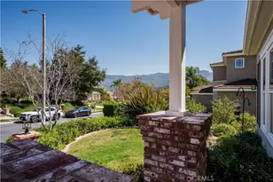 1091 Via Rafael, Newbury Park, CA 91320 - Photo 32