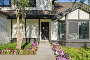10526 Balcom St, Granada Hills, CA 91344 - Photo 48